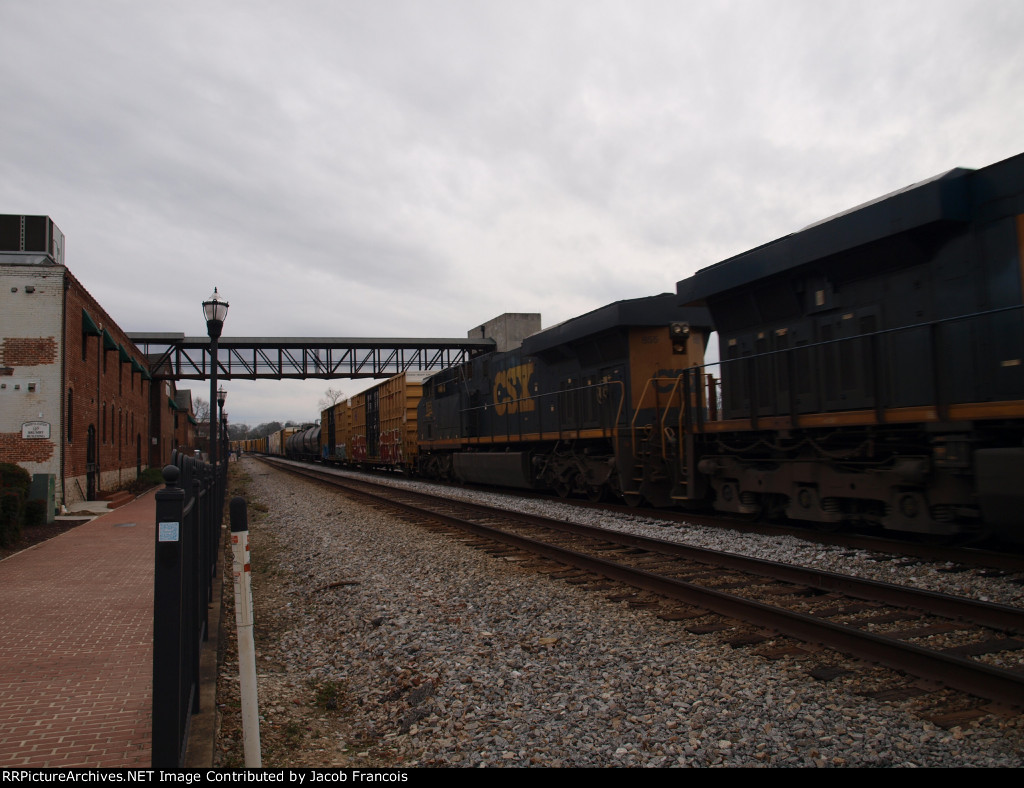 CSX 855